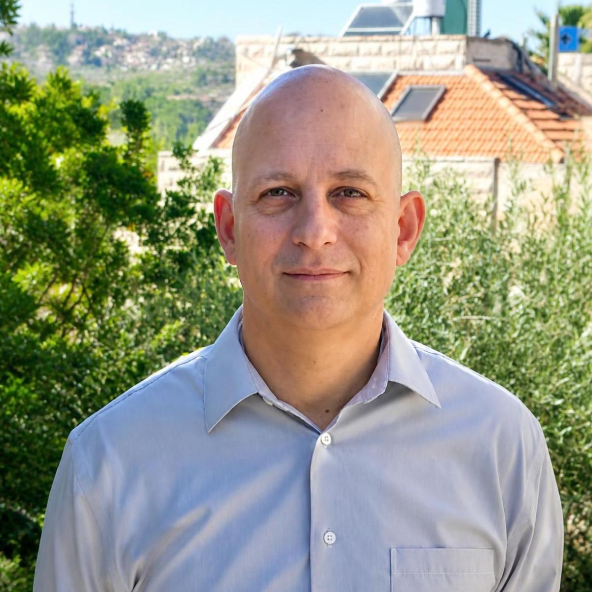 רו”ח אריאל שנהר